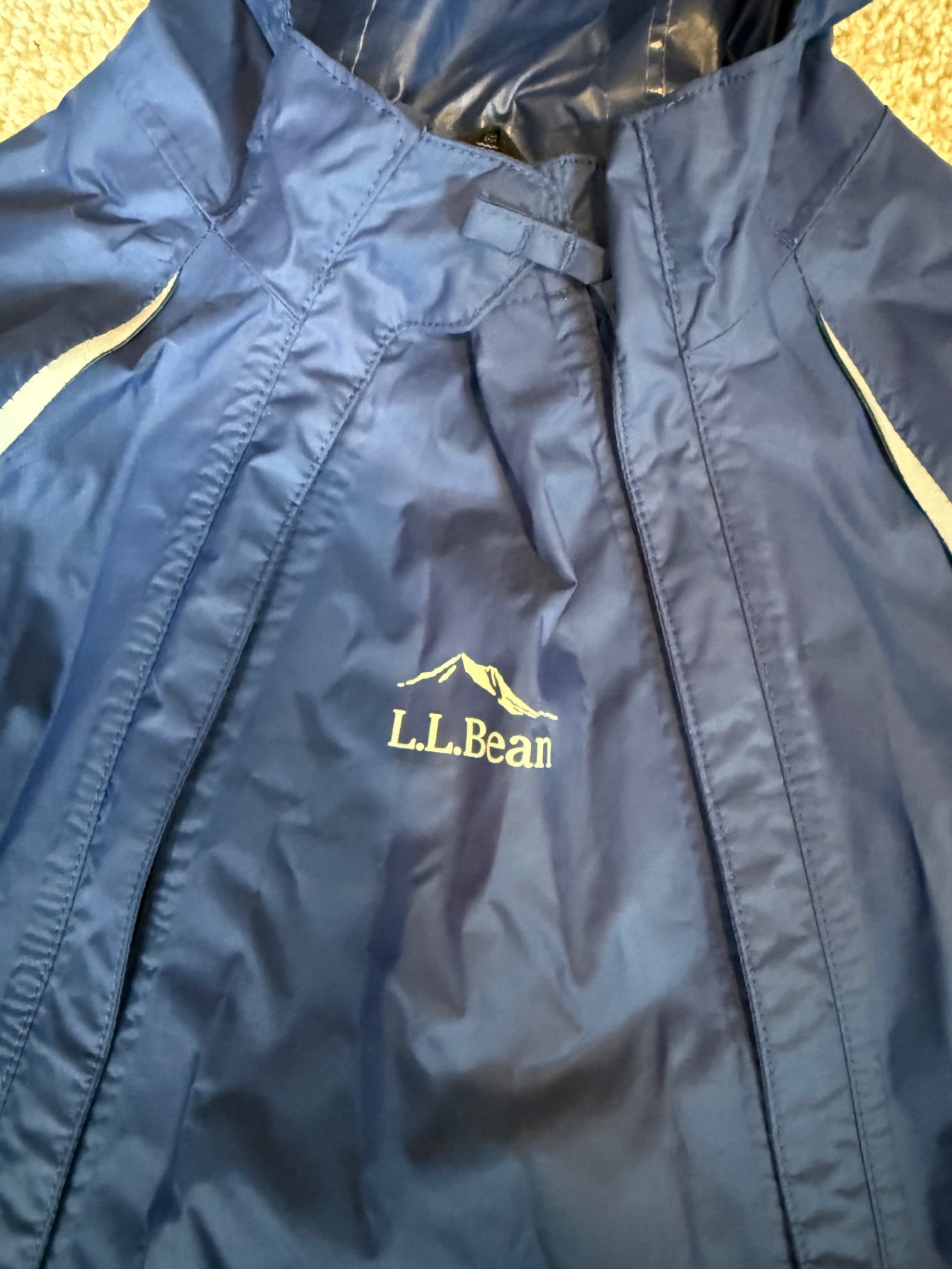 LL Bean Rain Suit 2T EUC