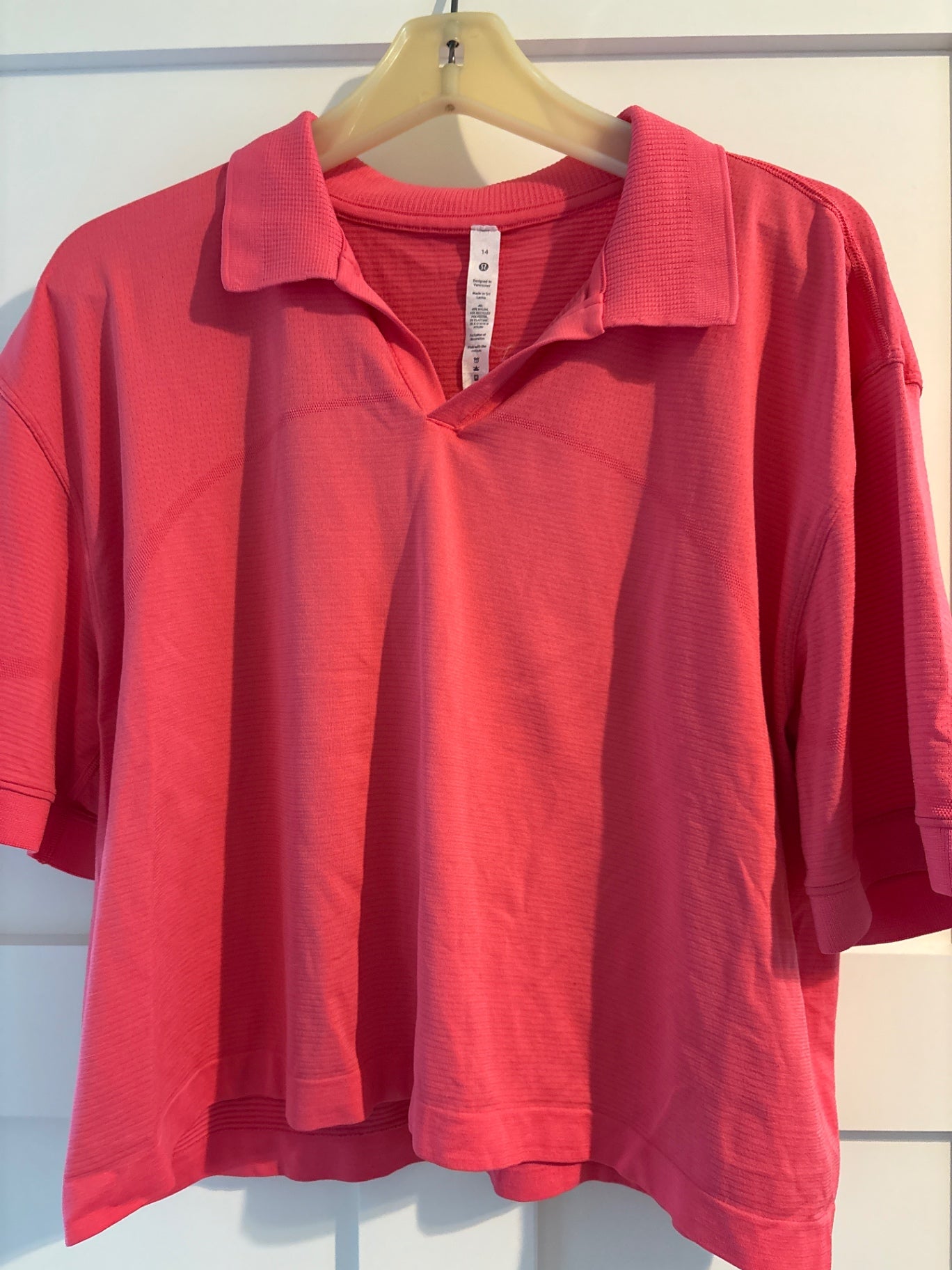 Lululemon Top 14 EUC