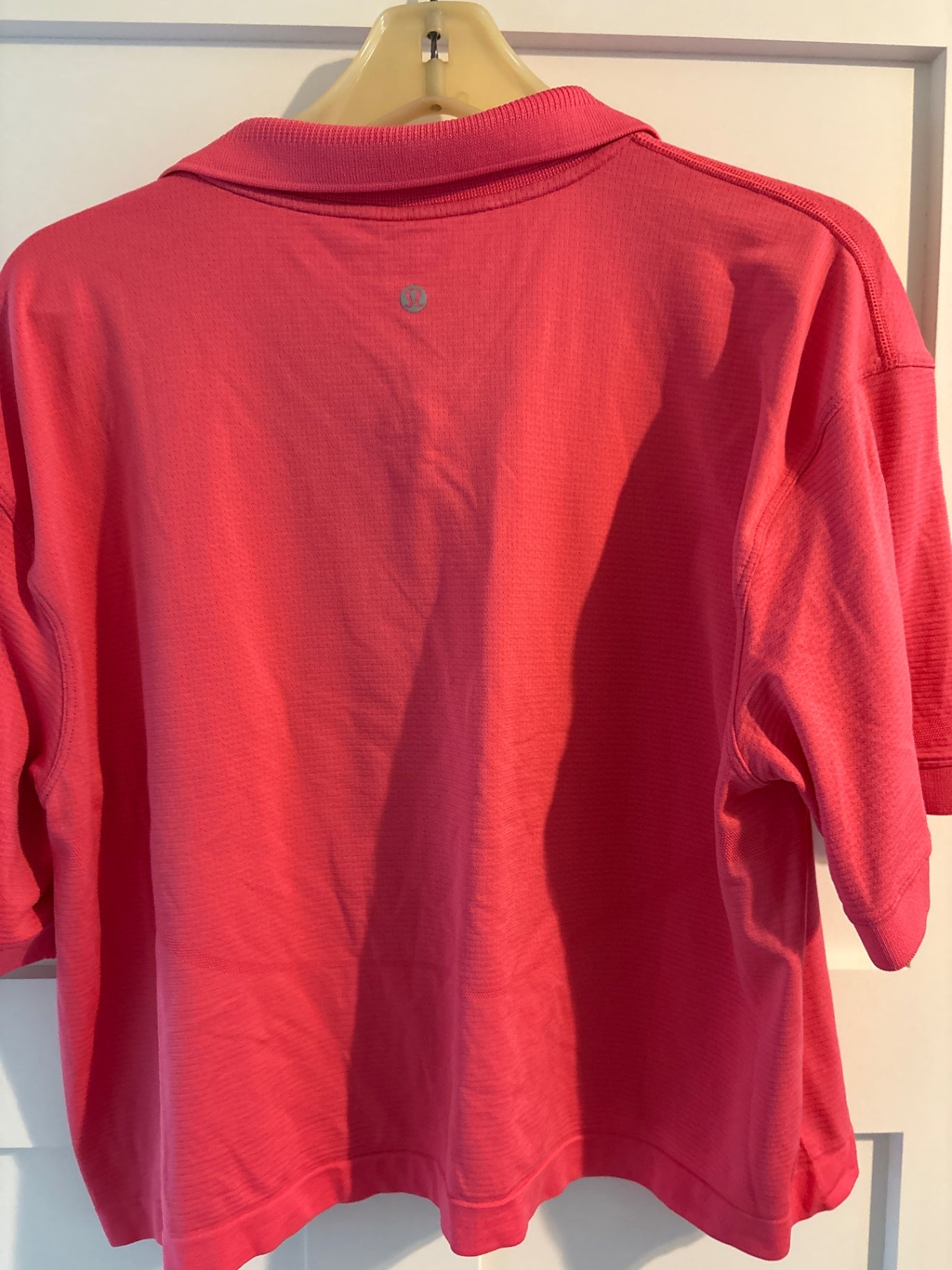 Lululemon Top 14 EUC
