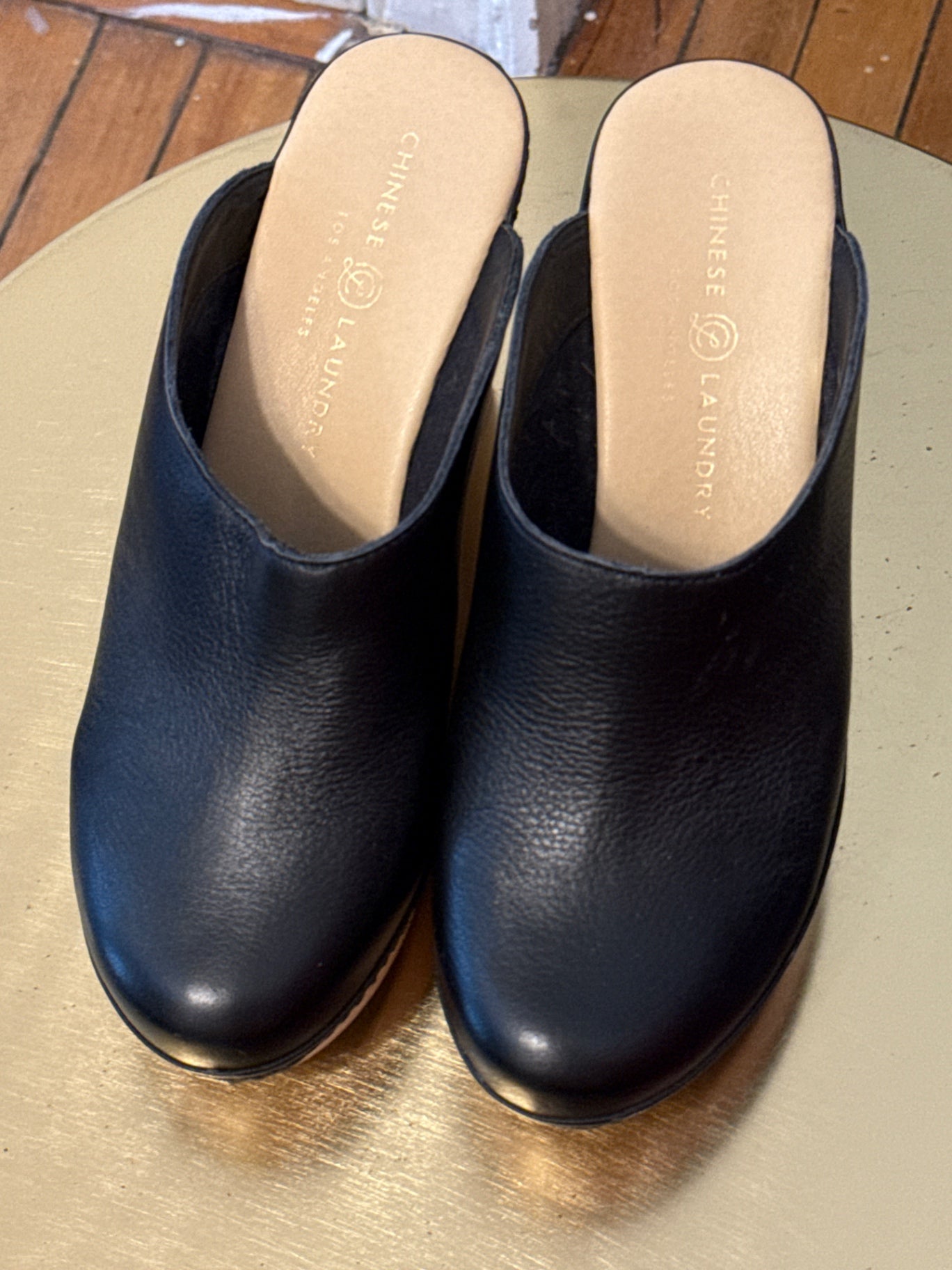 Chinese Laundry Clogs 8 Very Good