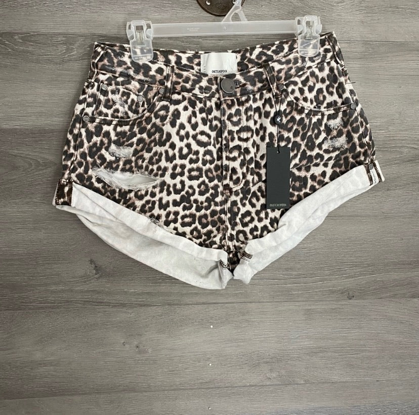 One Teaspoon Shorts 27 NWT