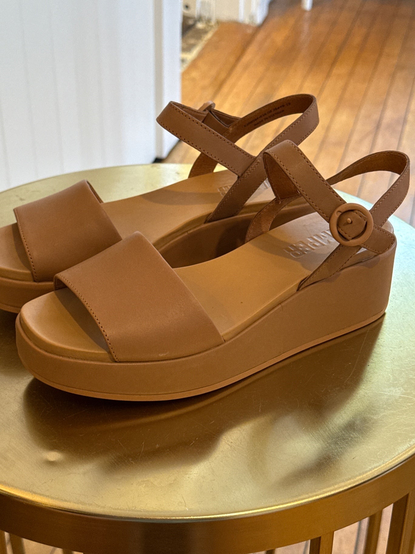 Camper Shoes 8 Very Good