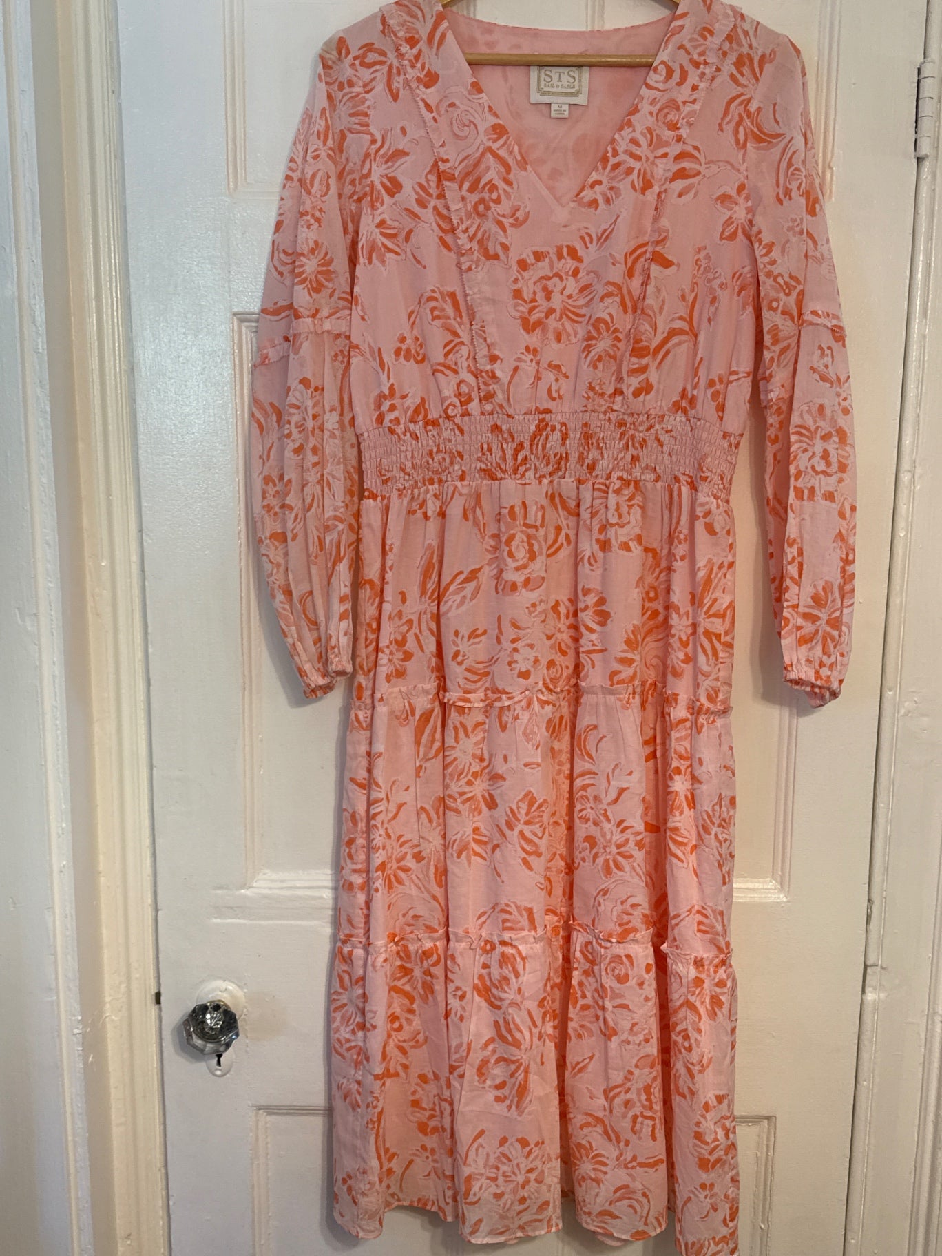 STS Dress M