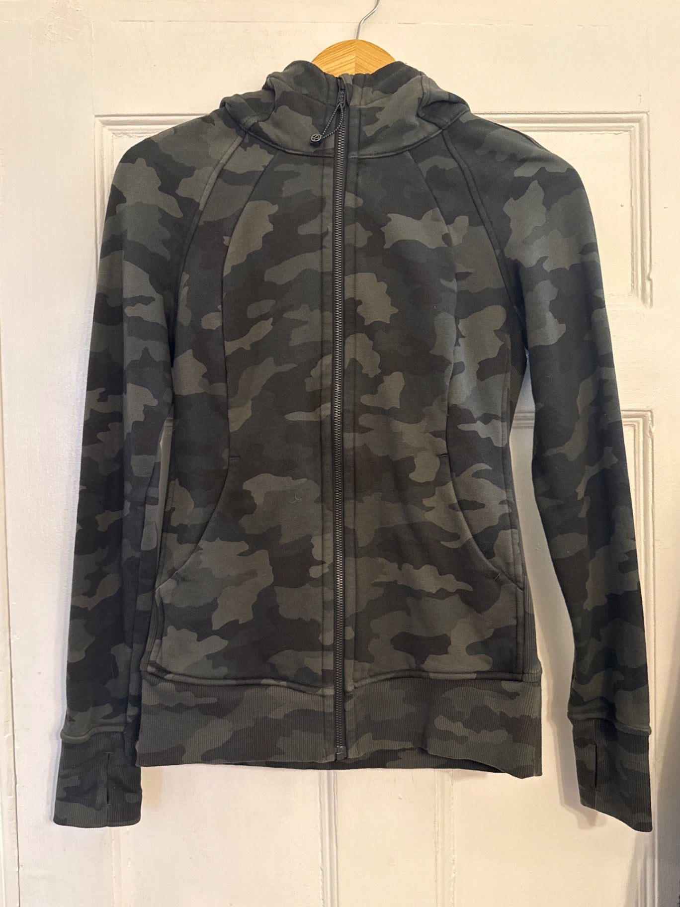 Lululemon Full Zip Scuba Heritage Camo 6 Very Good