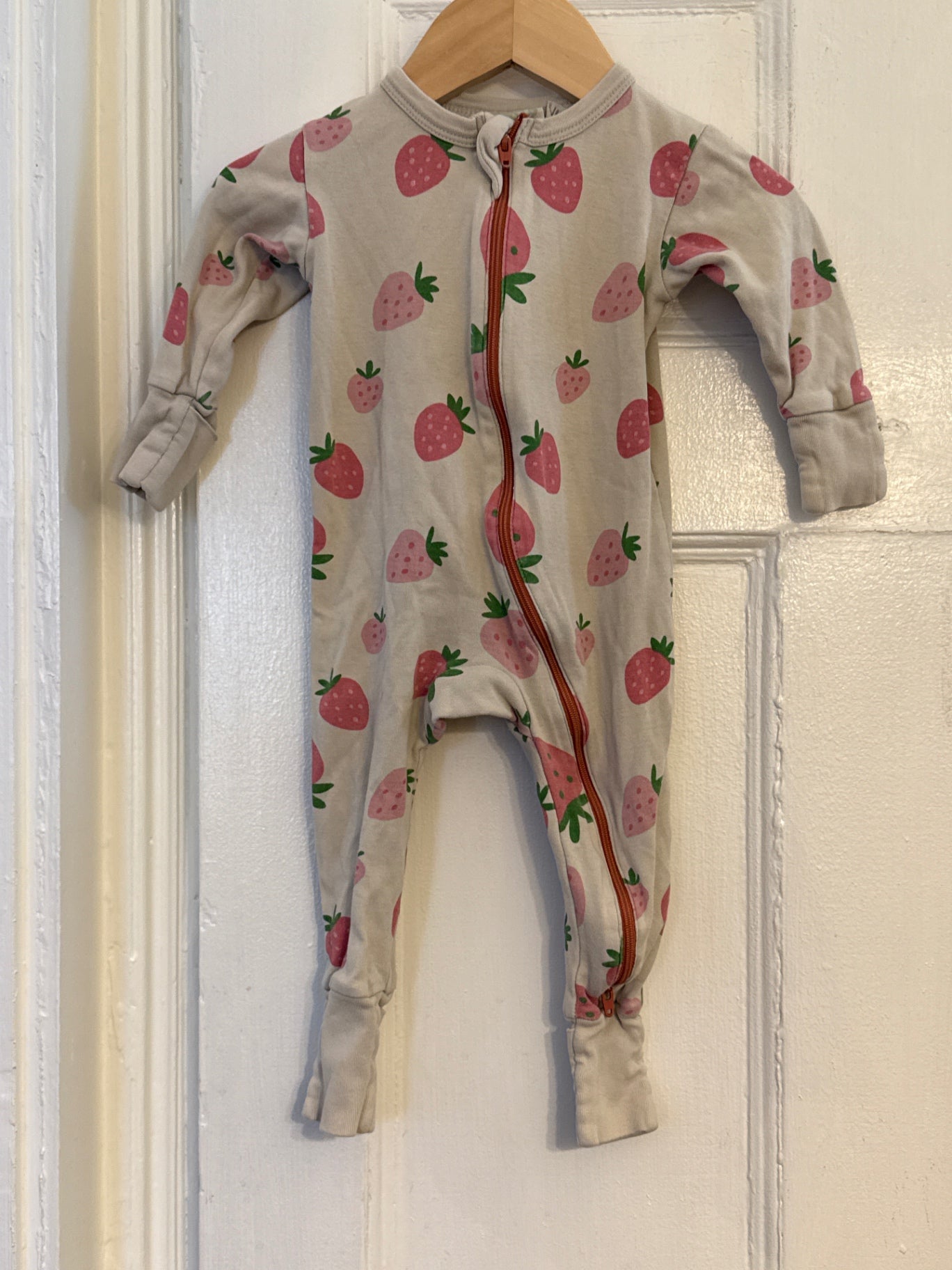 Parade Pajamas 3-6 months Very Good