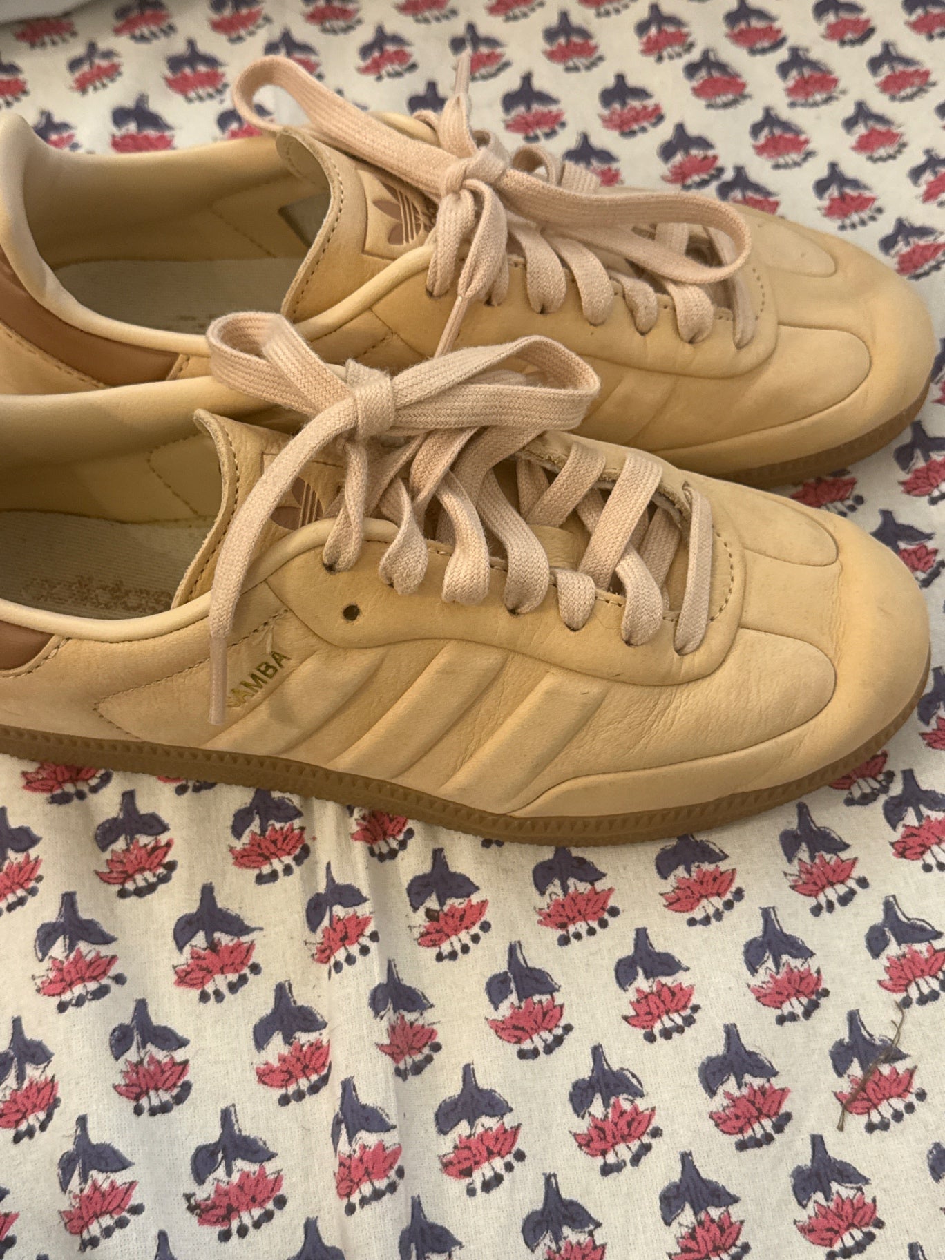 AS IS Adidas Sneakers 5.5
