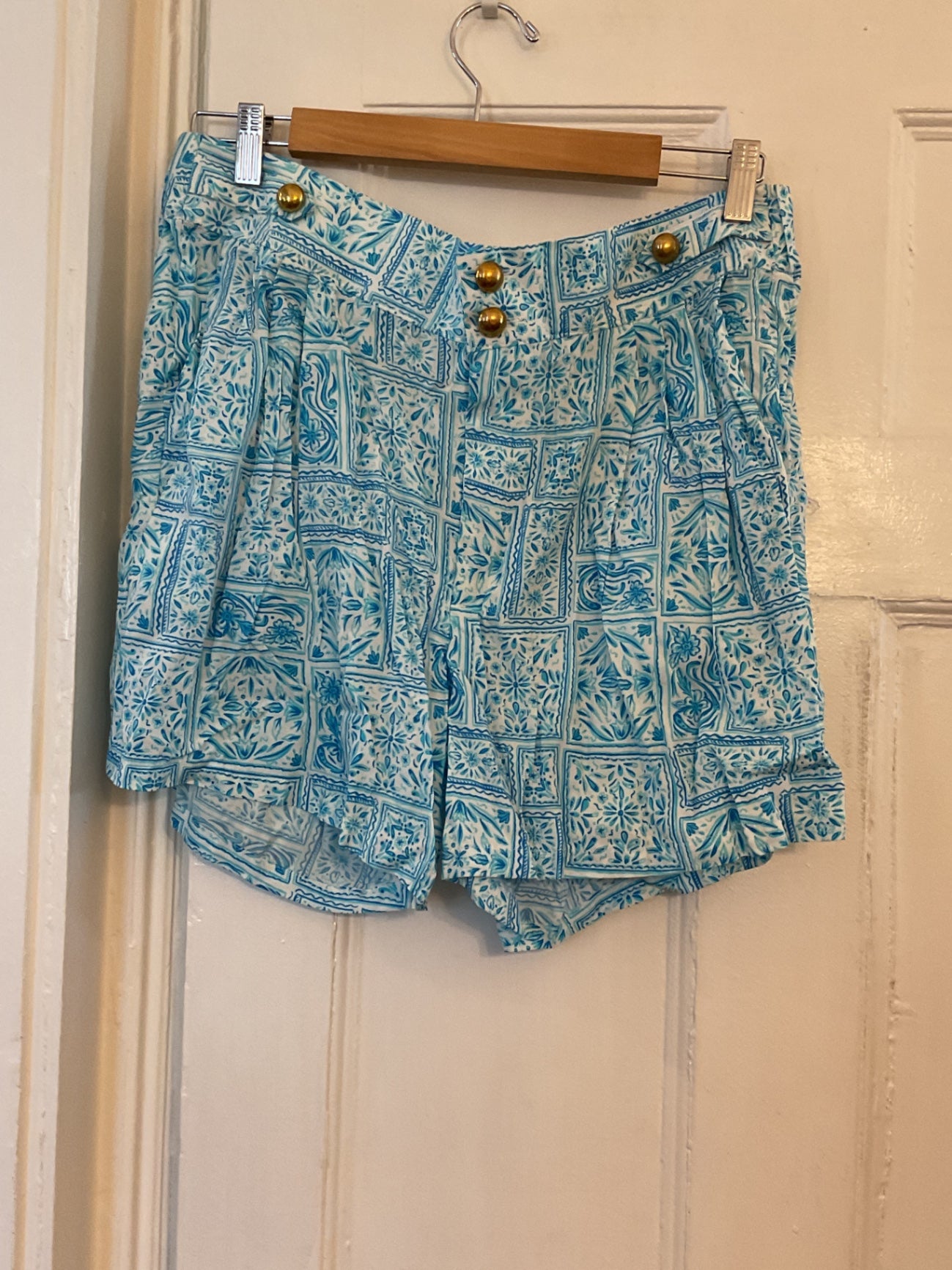 NWT Stella Parker Shorts L