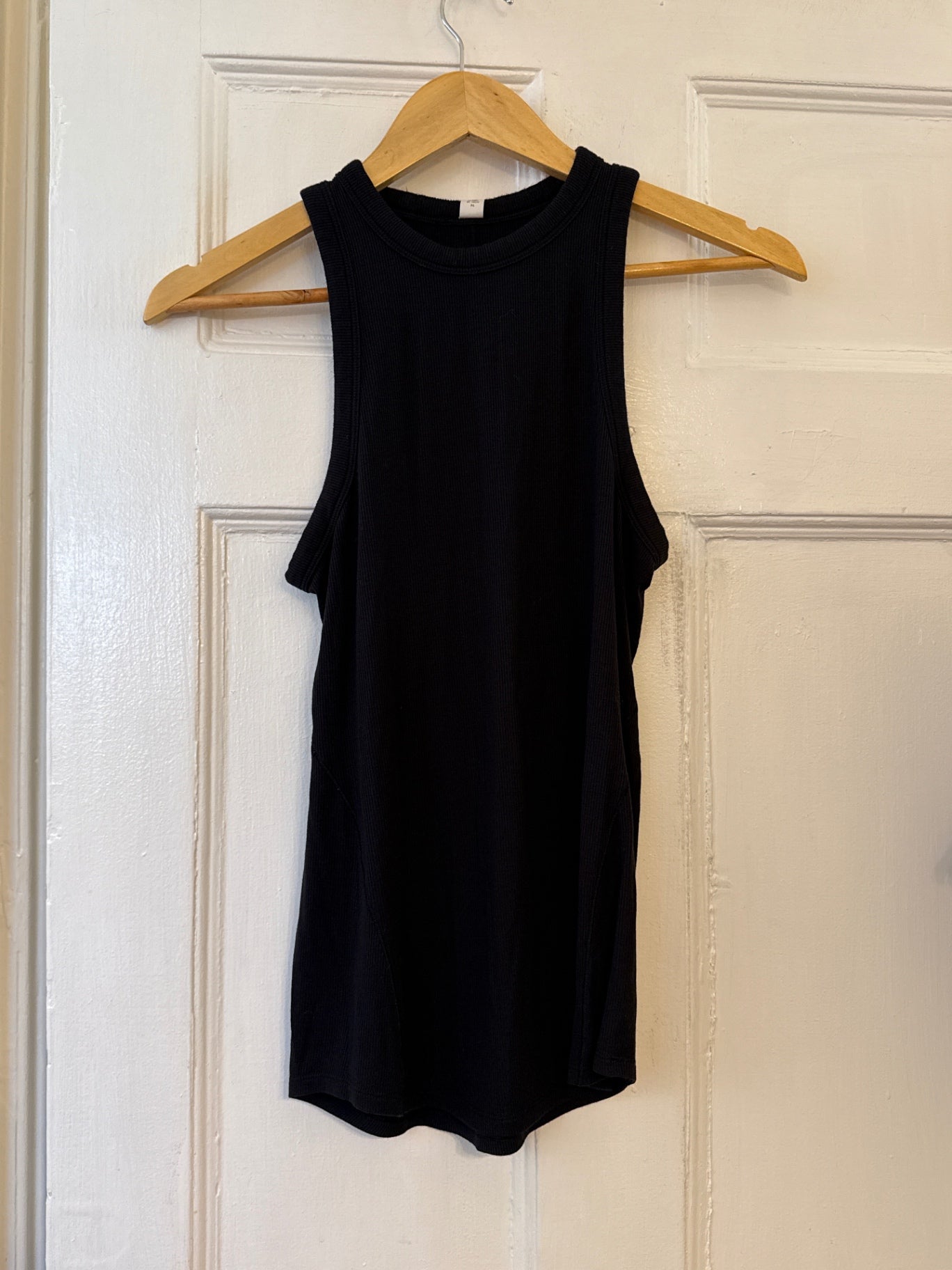 Lululemon Tank Top 4