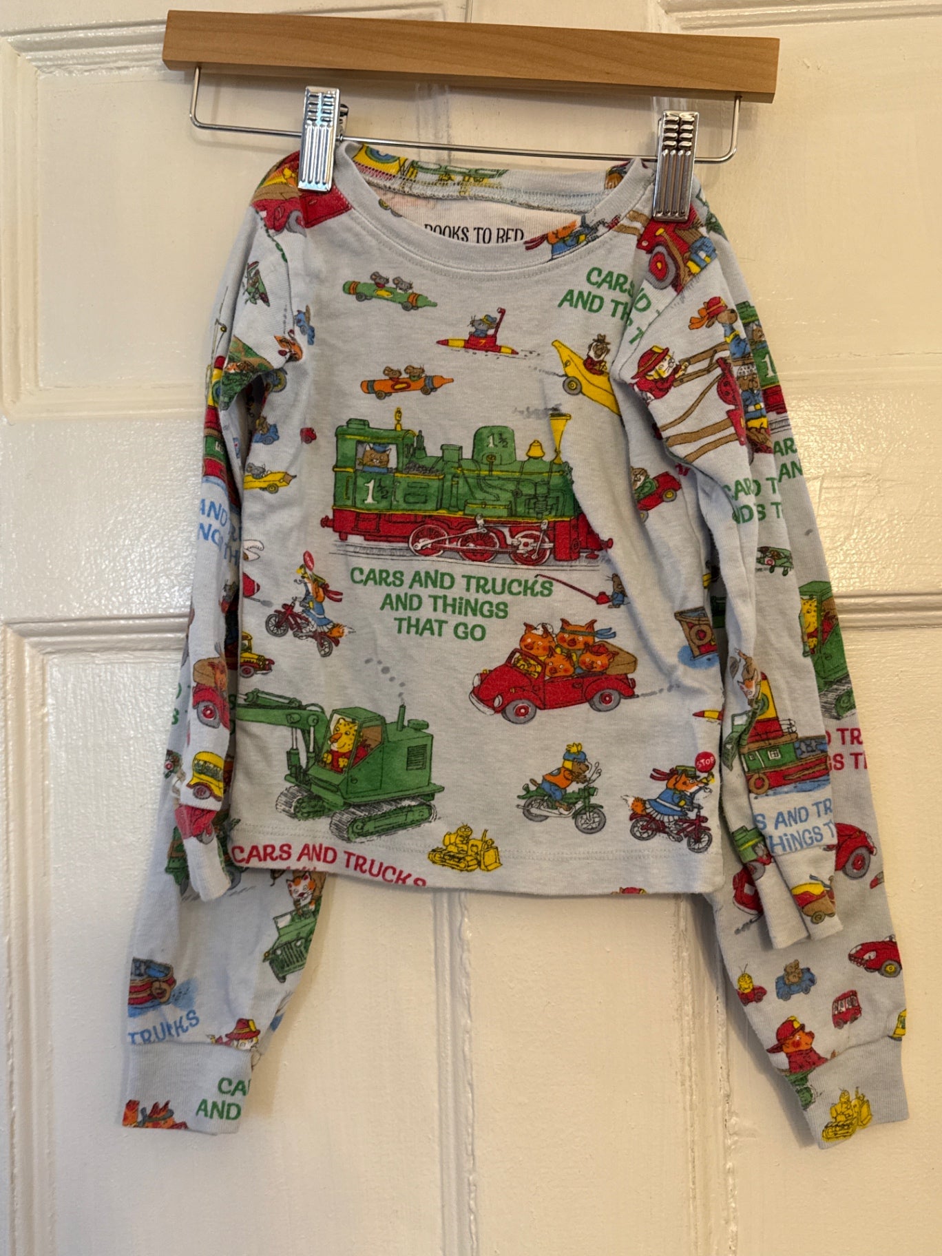 Books to Bed Pajamas 3