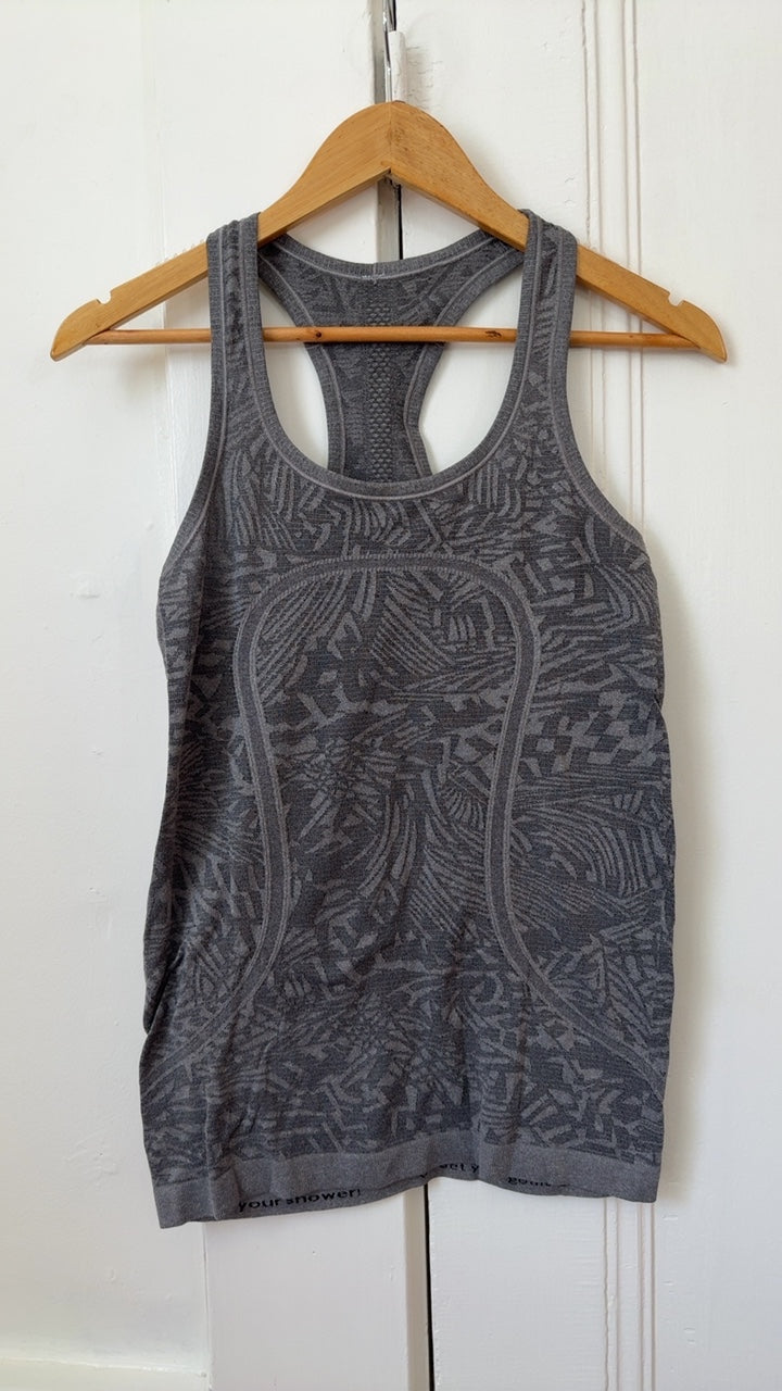 Lululemon Swiftly Tank 6(est)