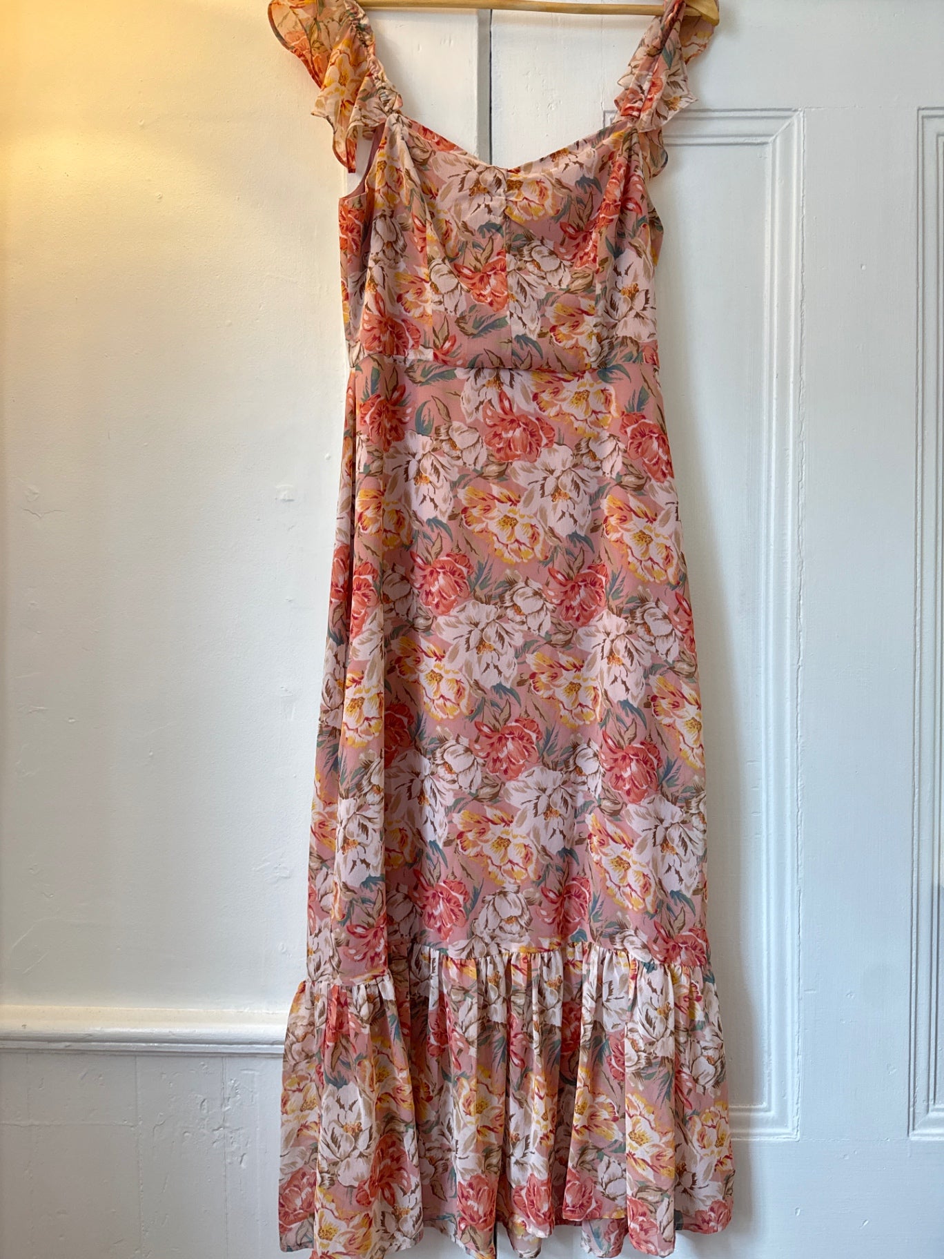 WAYF Dress M New without tags