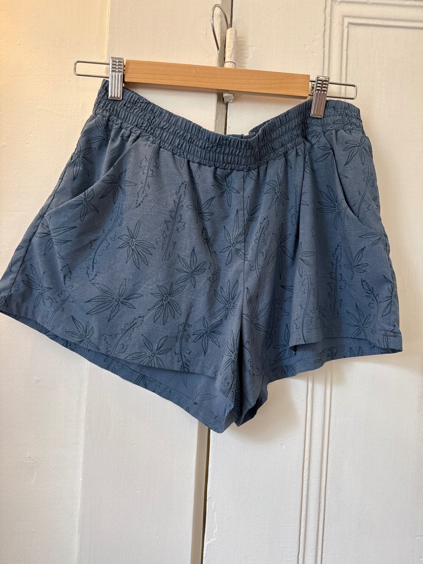 Toad and Co. Shorts M Very Good