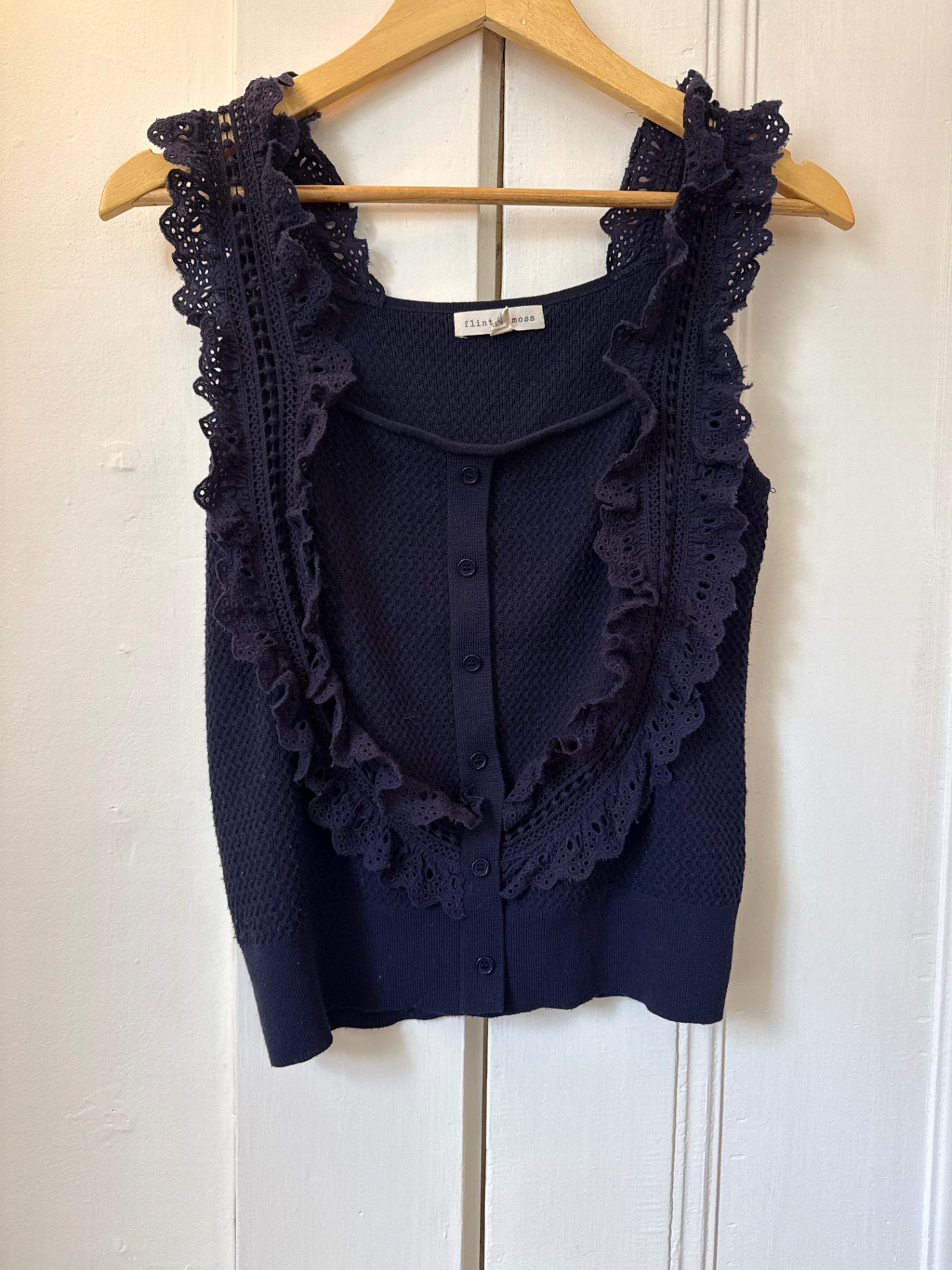 flint + moss Top M Very Good