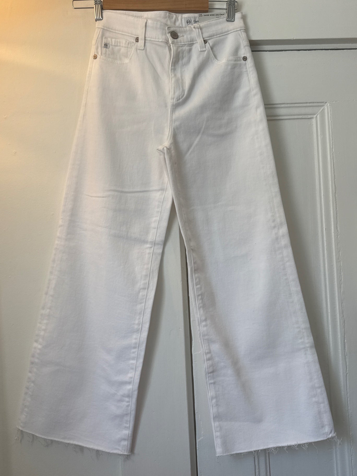AG Pants 25 New with tags