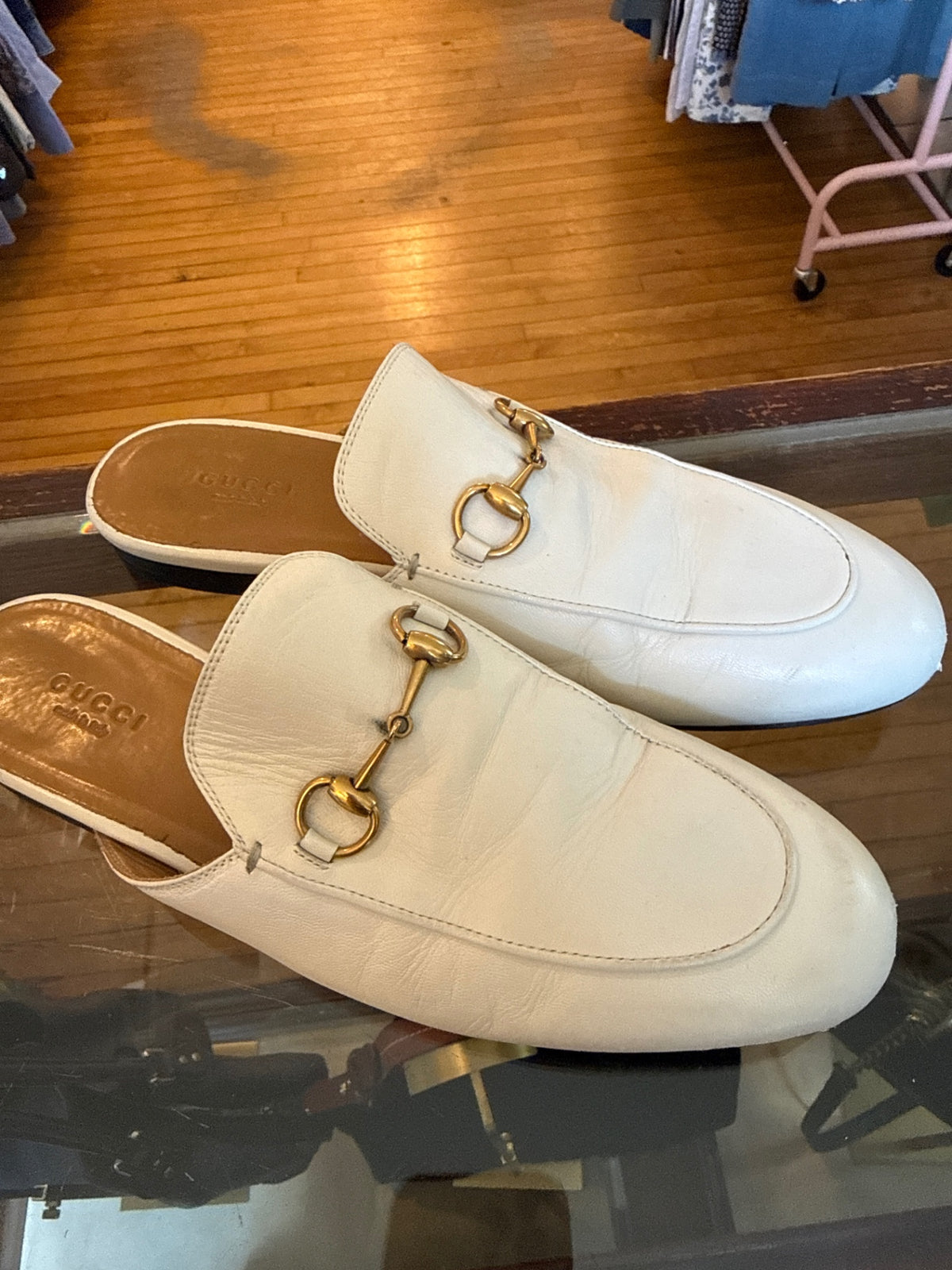 Gucci Shoes 38.5 AS IS