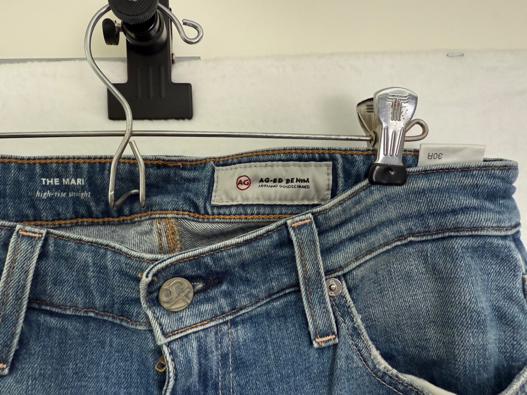 AG jeans Mari HR 30 EUC
