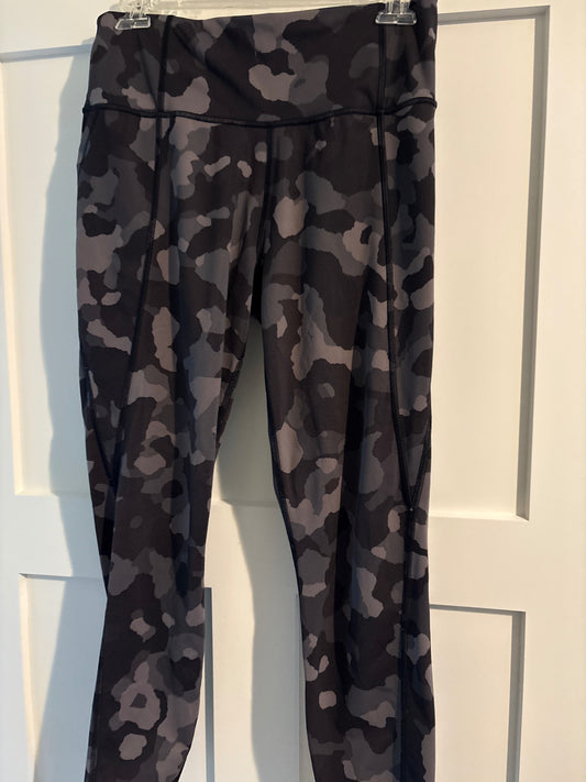Athleta lightning leggings with side pockets 