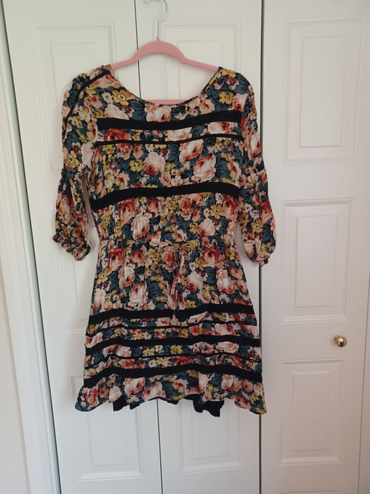 Holding horses tiered floal dress (with slip)