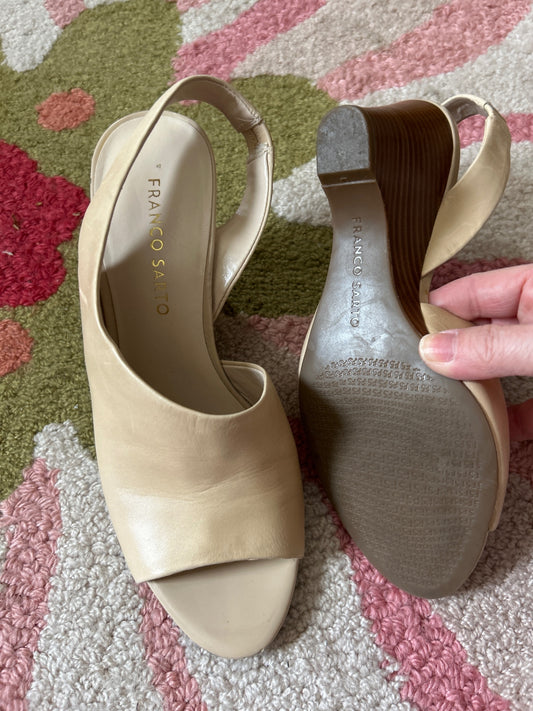 Franco Sarto nude wedge 
