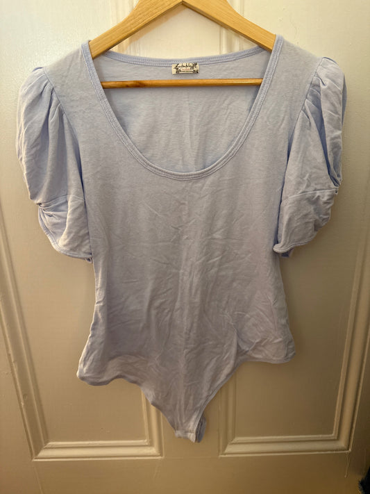 Intimately Free People Top L Very Good