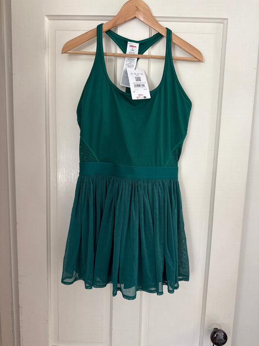 Wilson Tennis Dress L New with tags