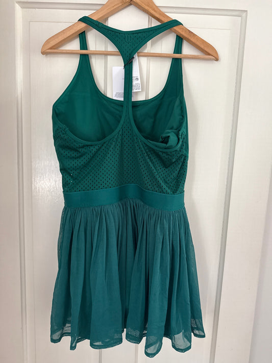 Wilson Tennis Dress L New with tags