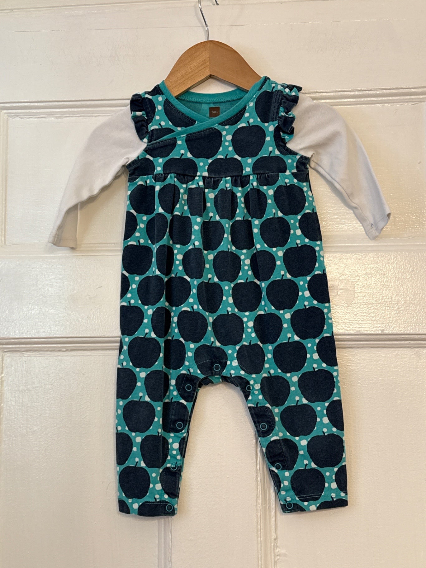 Tea Jumpsuit 6-9mo. Very Good