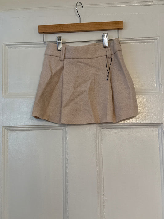Zara Skirt 7 New without tags