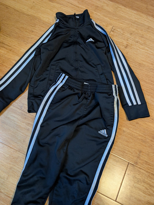 Adidas Activewear 5T Good