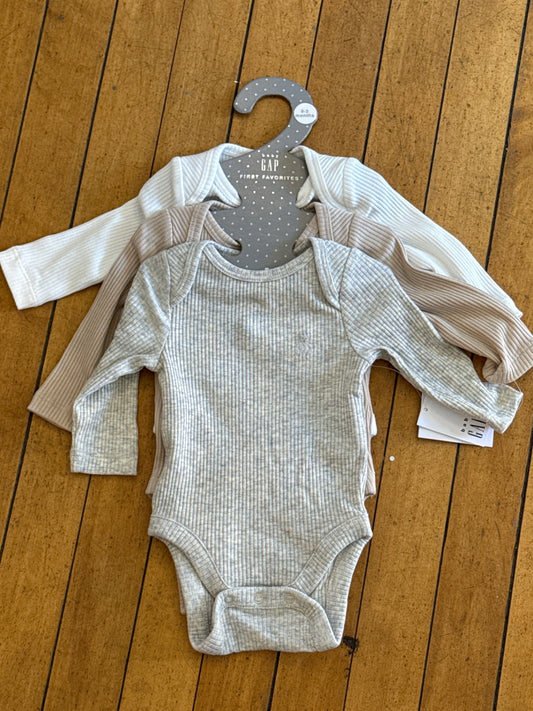 Baby Gap Clothing 0-3 mo. New with tags