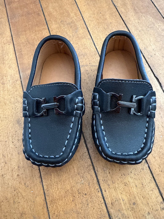 Loafers 5 New without tags
