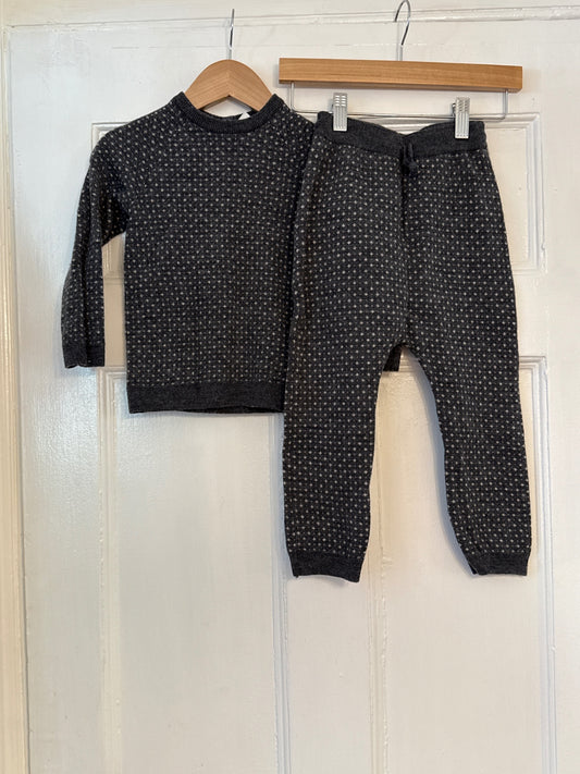 H&M Sweater 2 Very Good