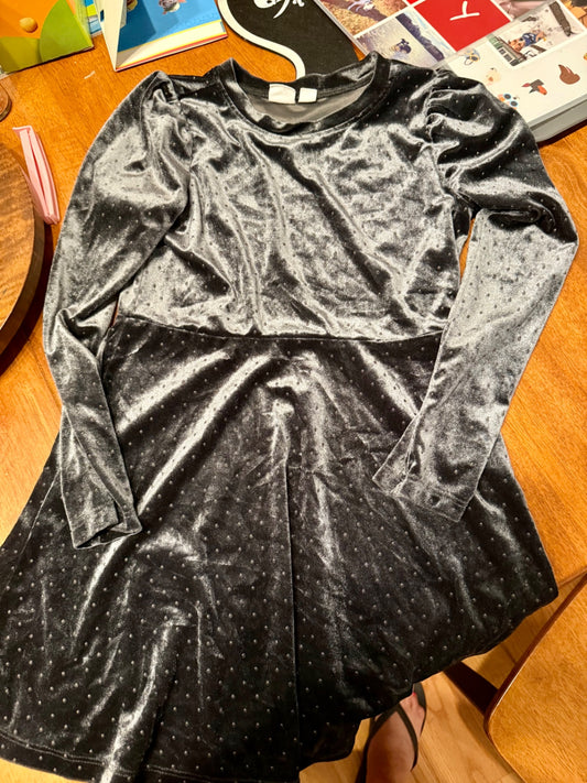 Gap Dress 6/7 kid Very Good