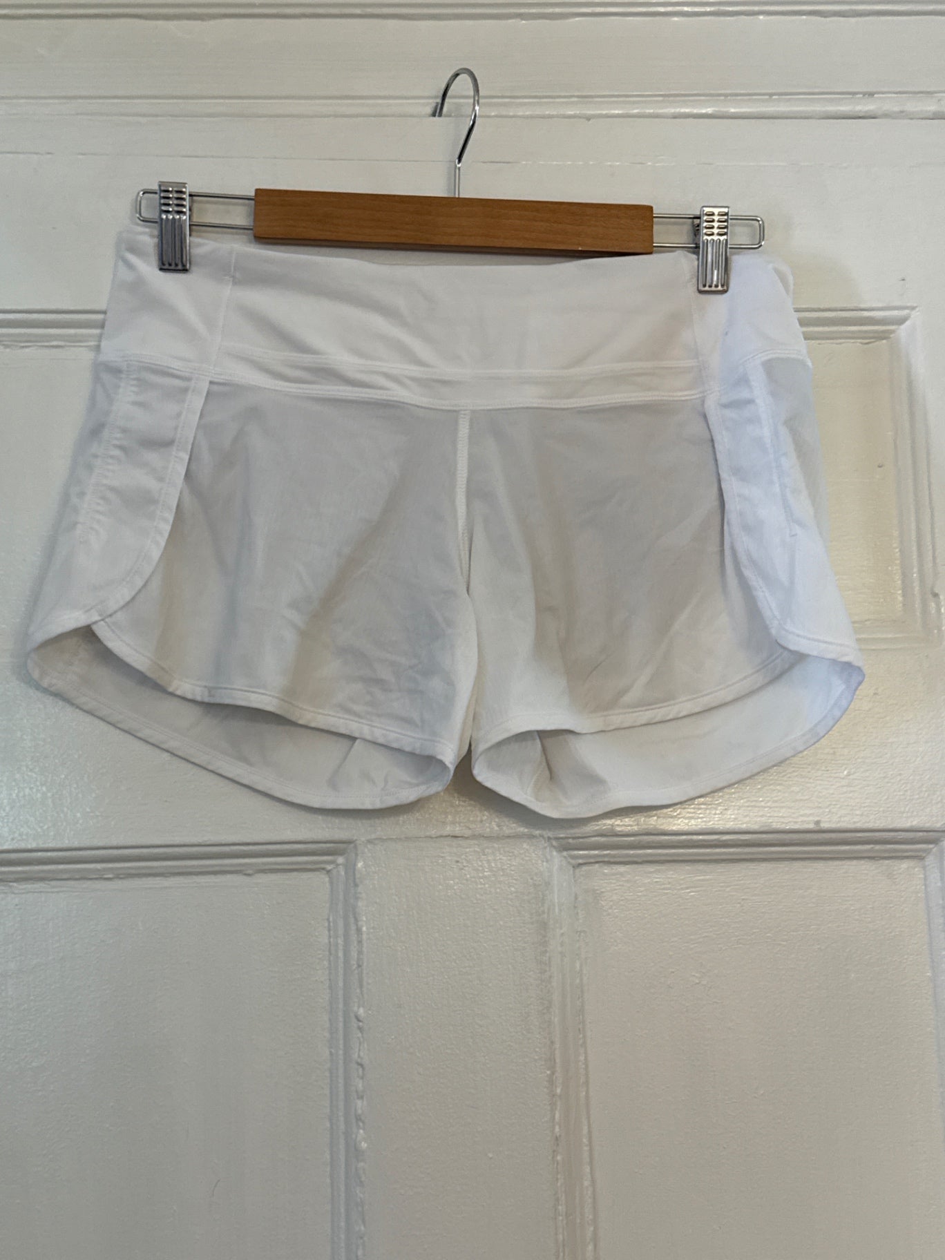 Lululemon Shorts 6 Very Good