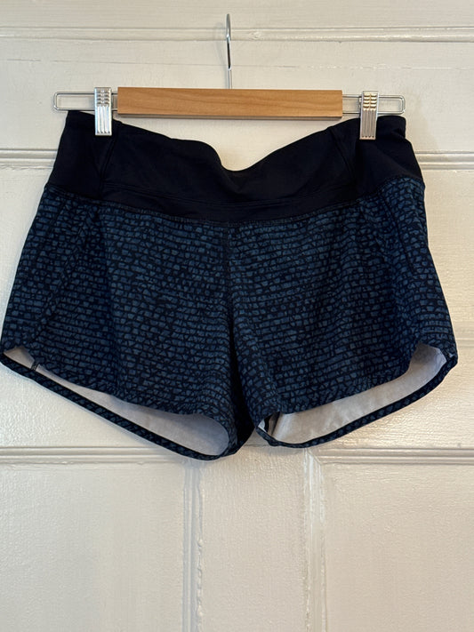 Lululemon Shorts 8 Very Good