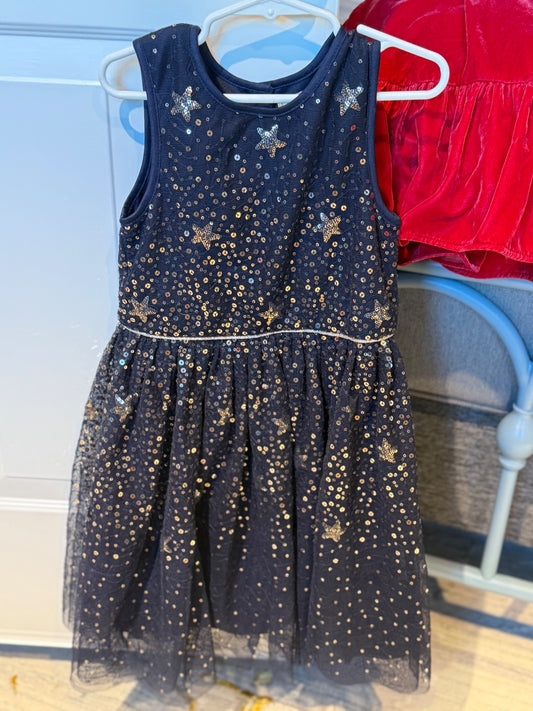 Star Dress 5/6 Very Good
