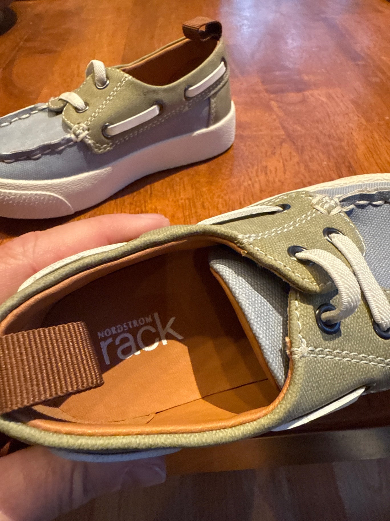 Nordstrom rack Shoes 8 kids New without tags