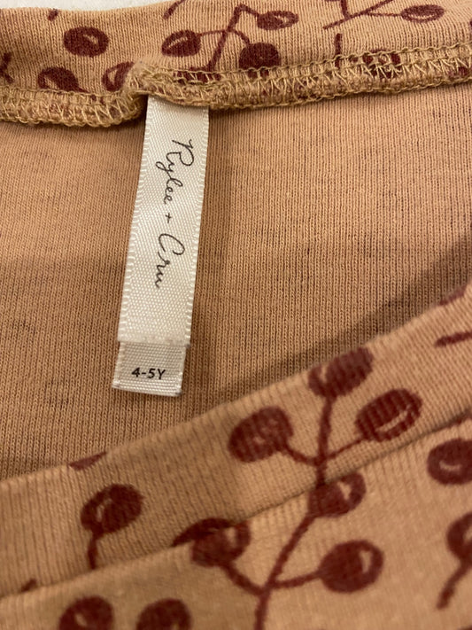 Rylee + Cru berry pattern Top 3-4 years Good