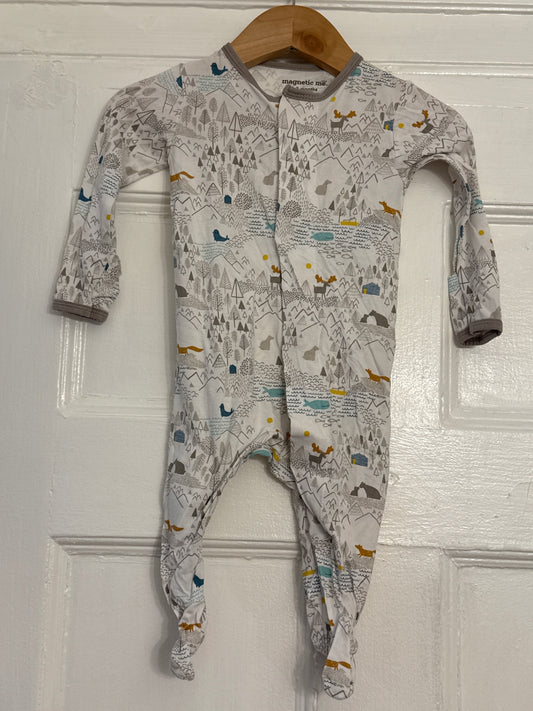 Magnetic Me Pajamas 0-3 mo. Very Good