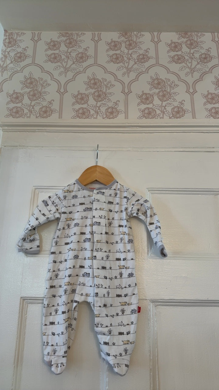 Magnetic Me Pajamas 0-3 mo. Very Good