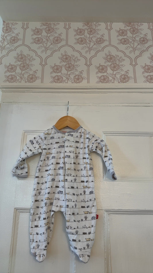 Magnetic Me Pajamas 0-3 mo. Very Good
