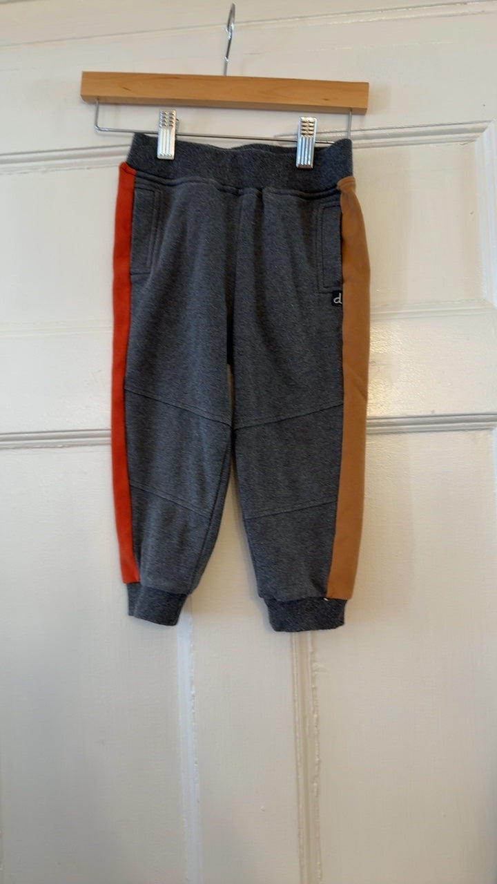 Deux par deux Pants 3 Very Good