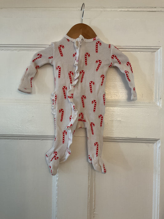 Spearmint Love Pajamas 0-3 mo. Very Good