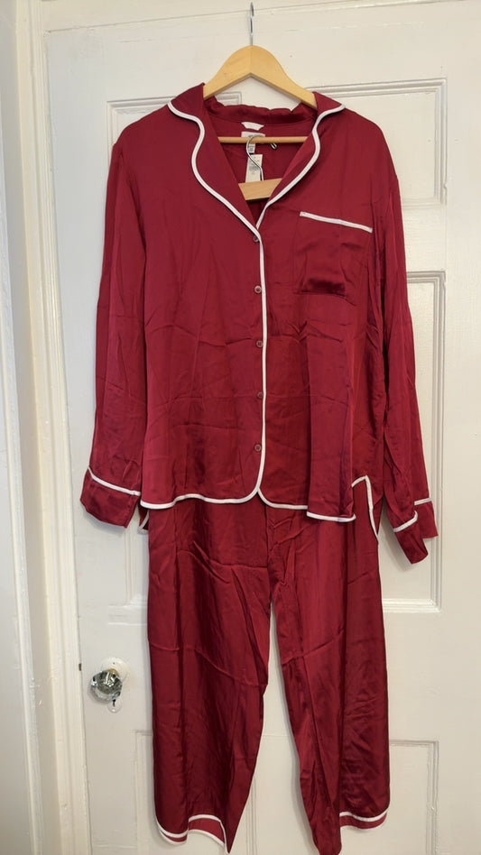 Aerie Pajamas L/XL New with tags