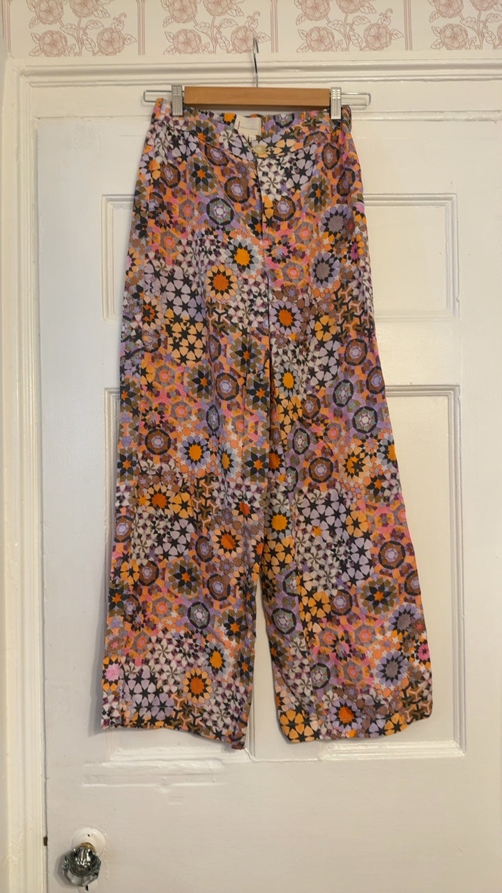 Anthropologie Pants 2 Very Good