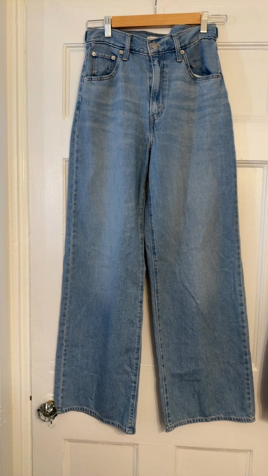 Levi’s Pants 26 Very Good