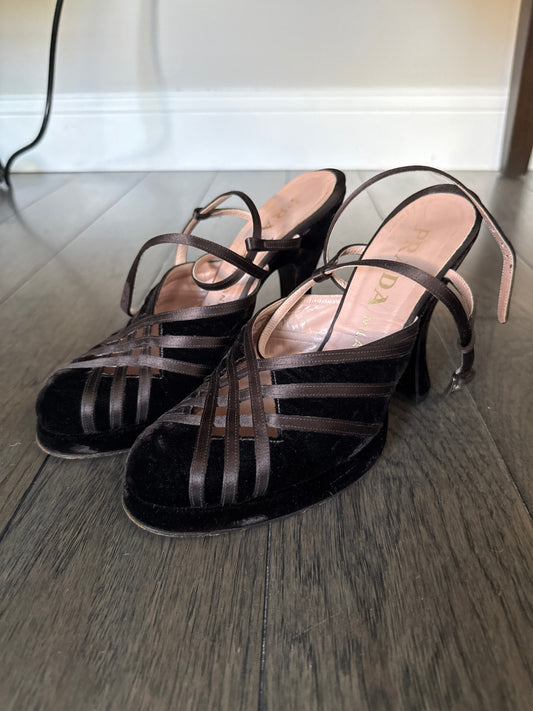 Prada Shoes 9 Very Good (velvet)