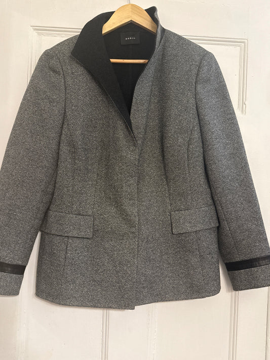 AKRIS Cashmere and Wool Blazer M Very Good