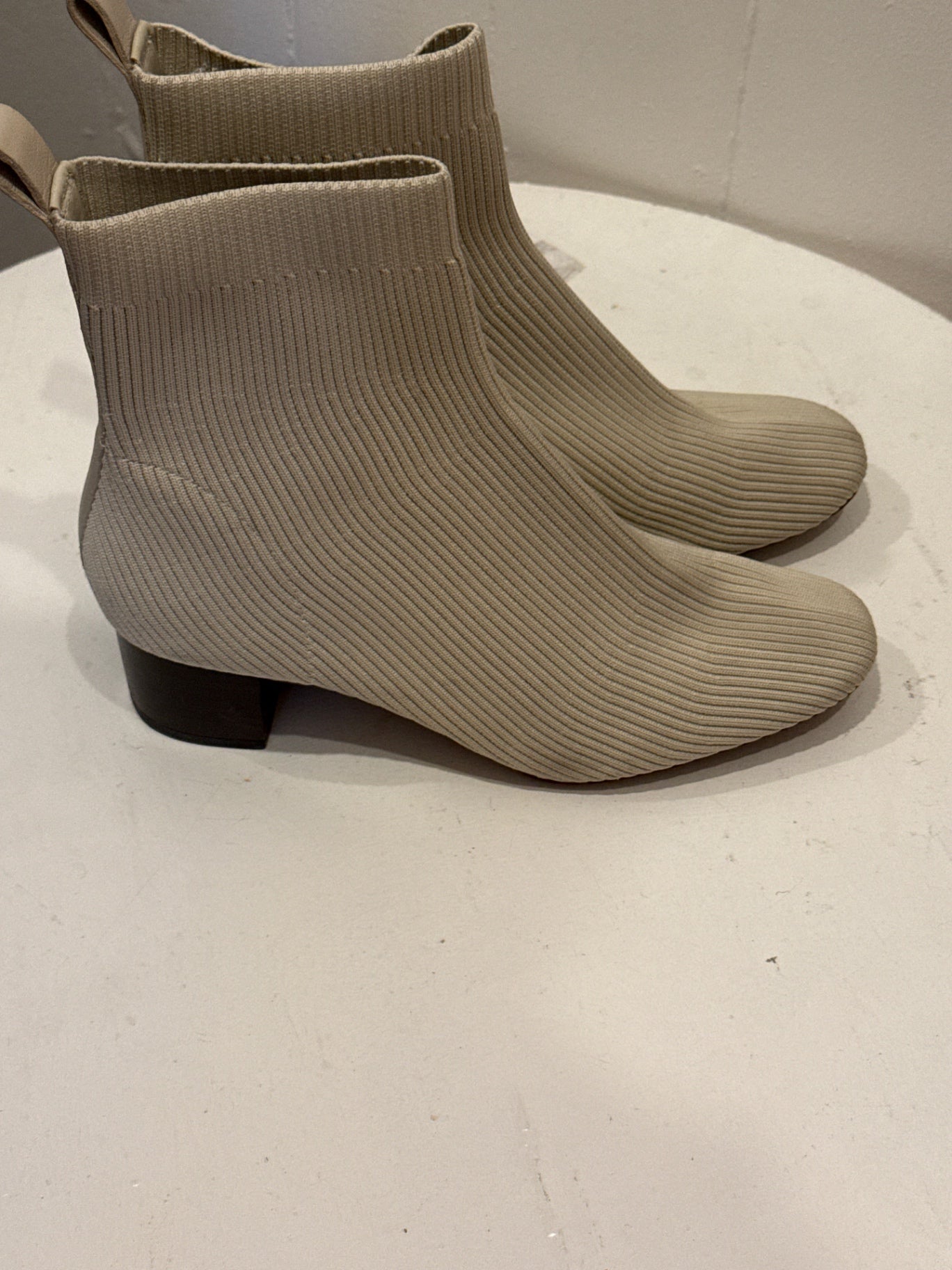 Everlane Boots 9 Good