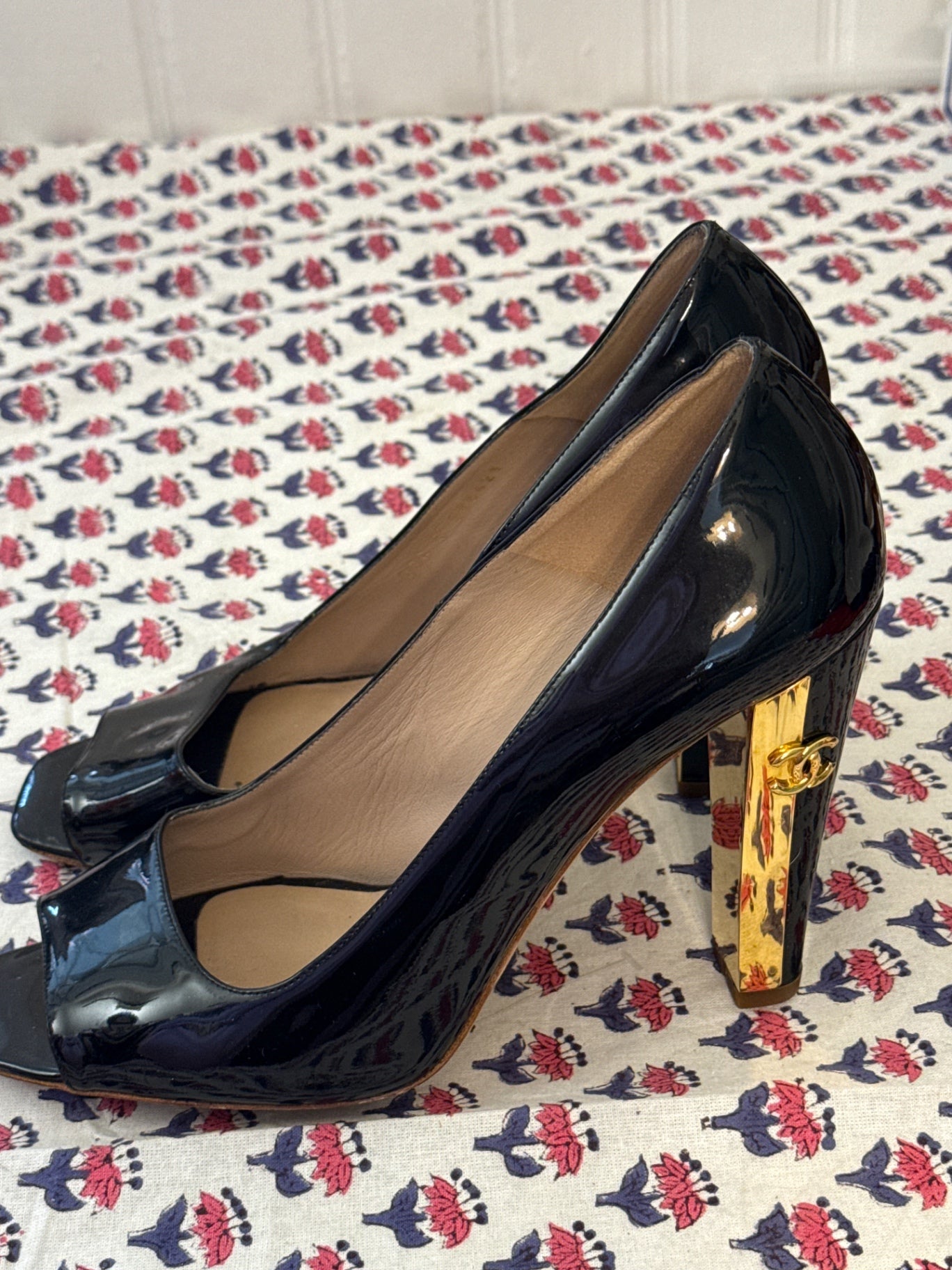 Chanel Shoes 9.5 AS IS